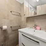 아파트 Punta Verudella 풀라