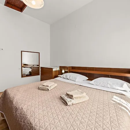 Punta Verudella Apartment